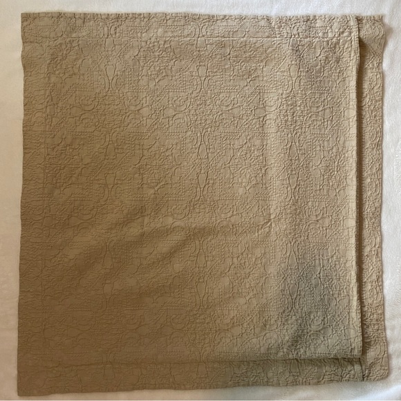 Frontgate Textured Euro Sham - Picture 2 of 5